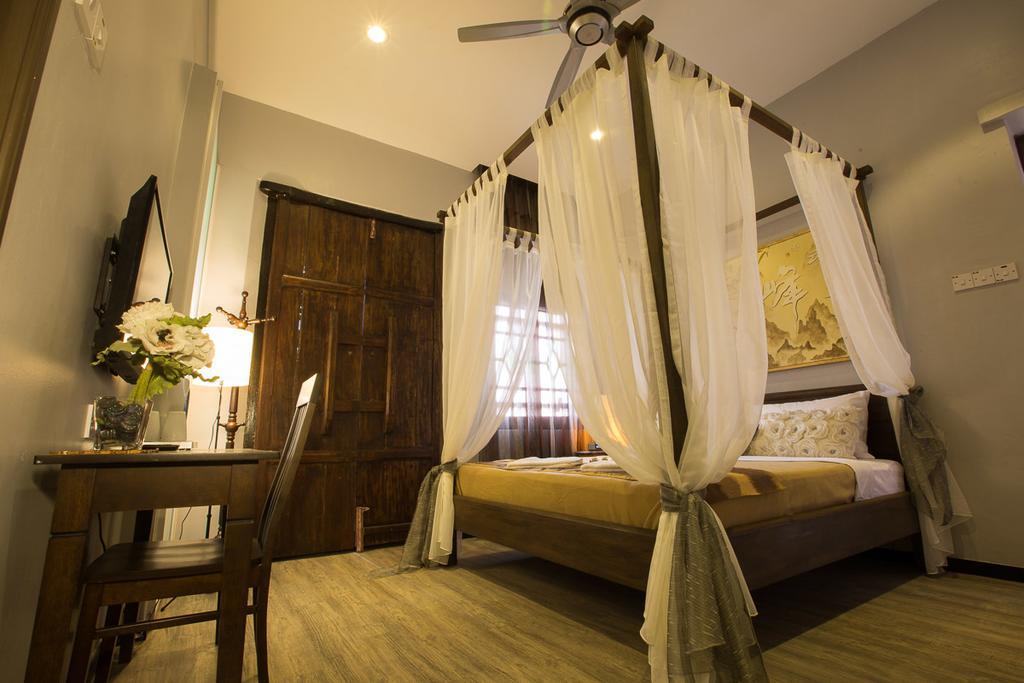 The Sovereign George Town Quarto foto